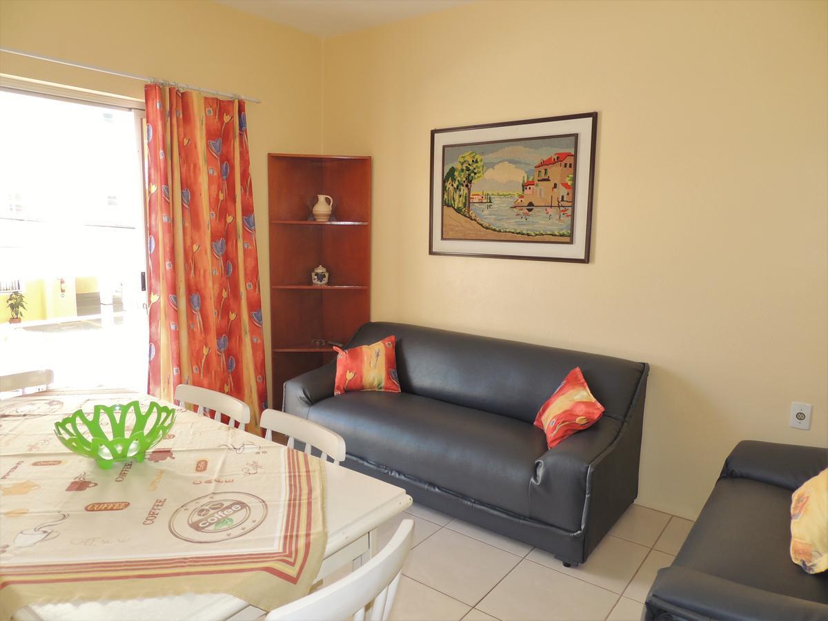 Апартаменты Residencial Kelly Cristina Бомбиньяс Экстерьер фото
