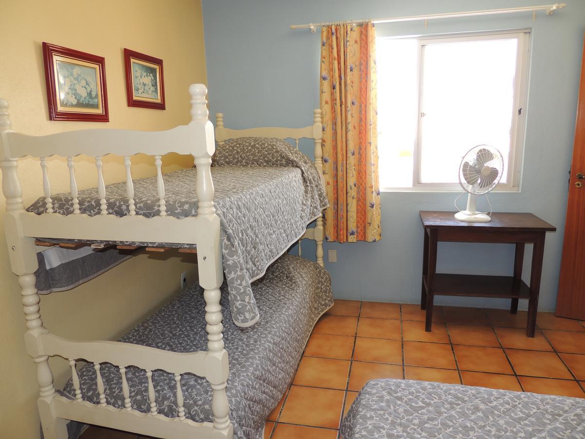 Апартаменты Residencial Kelly Cristina Бомбиньяс Экстерьер фото